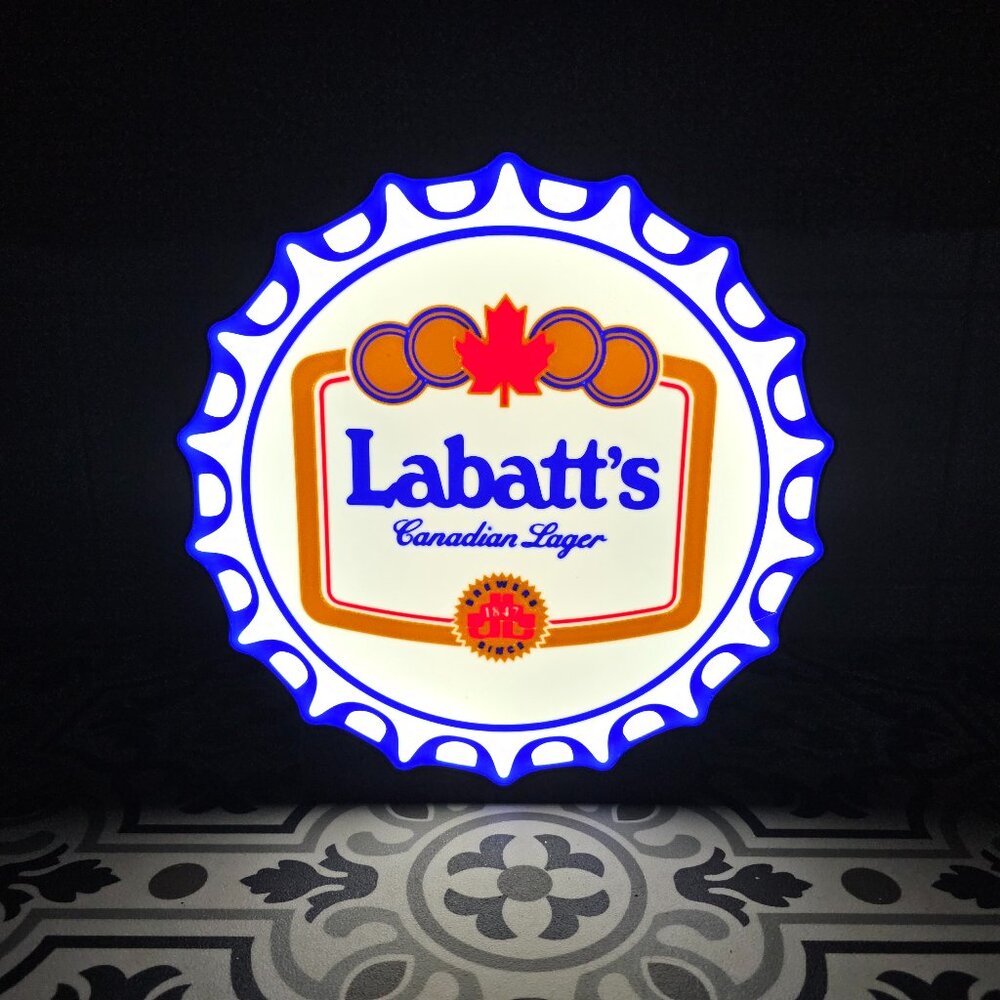 Labatts Bottle Cap LED Lightbox Sign with detachable stand - 3D Printed Bar,
